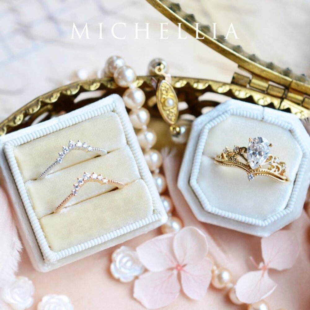 18k Morganite Pear Engagement Ring and Wedding Band in Rose Gold - Michellia